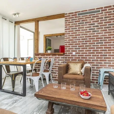 Ambassador Primera Linea Playa By Interhome Apartmán